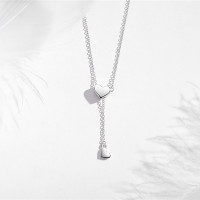 Серебряное регулируемое колье с подвеской в форме сердечка серебро 925 пробы